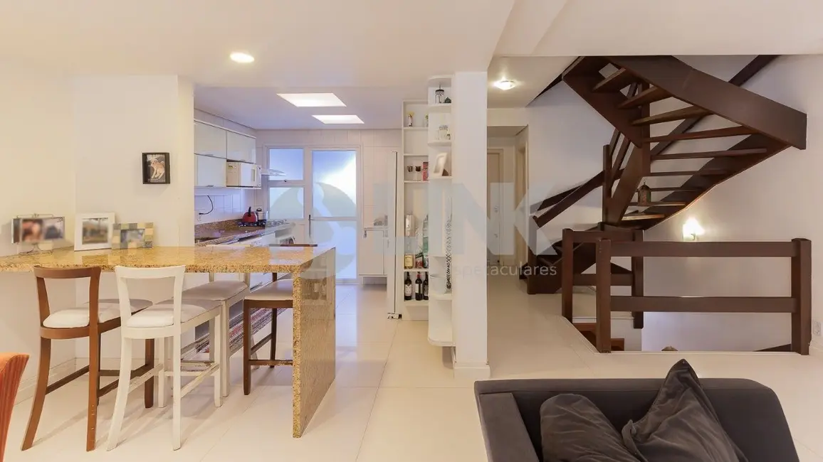 Foto 8 de Casa de Condomínio com 4 quartos à venda, 223m2 em Jardim Carvalho, Porto Alegre - RS