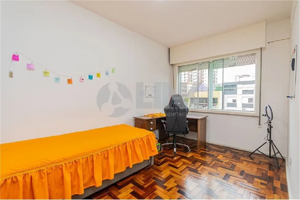Foto 9 de Apartamento com 3 quartos à venda, 91m2 em Floresta, Porto Alegre - RS