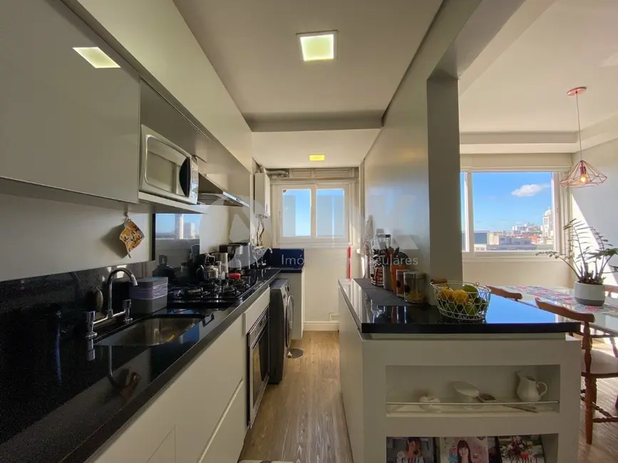 Foto 6 de Apartamento com 3 quartos à venda, 72m2 em São João, Porto Alegre - RS