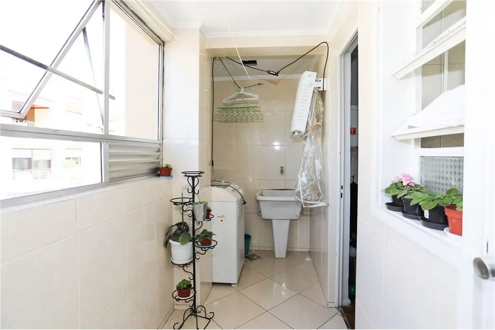 Foto 8 de Apartamento com 3 quartos à venda, 93m2 em Jardim Lindóia, Porto Alegre - RS