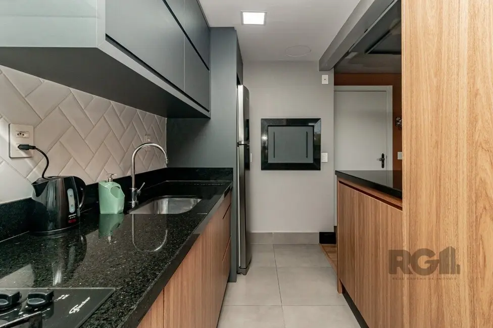 Foto 8 de Apartamento com 3 quartos à venda, 77m2 em São João, Porto Alegre - RS