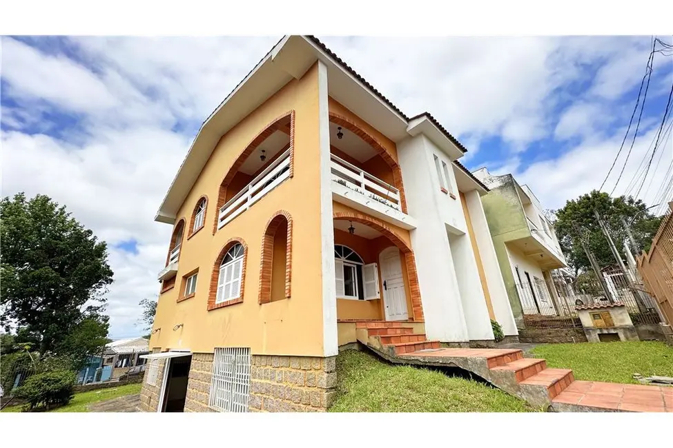 Foto 1 de Casa com 3 quartos à venda, 311m2 em Centro, Viamao - RS