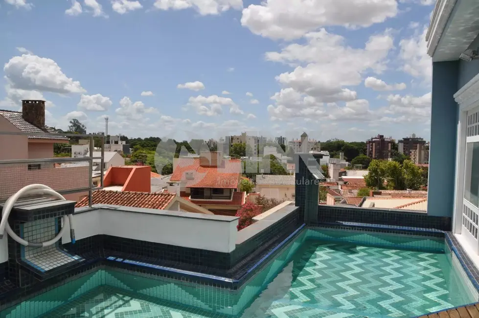 Casa com 4 quartos à venda, 526m2 em Três Figueiras, Porto Alegre - RS - imagem 4 Foto 4 de Casa com 4 quartos à venda, 526m2 em Três Figueiras, Porto Alegre - RS