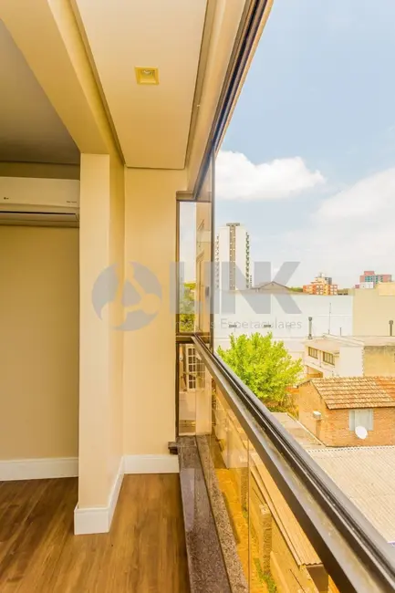Foto 6 de Apartamento com 2 quartos à venda, 66m2 em São João, Porto Alegre - RS
