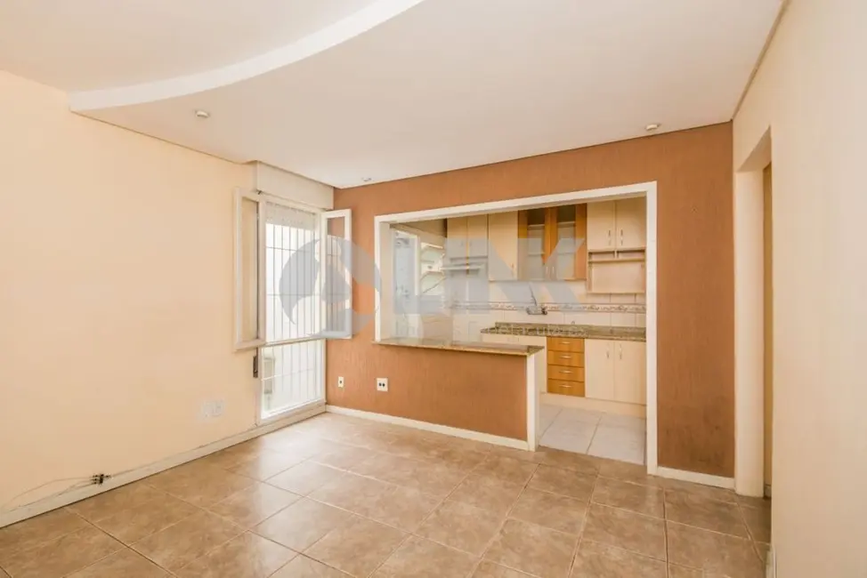 Foto 3 de Apartamento com 2 quartos à venda, 56m2 em São João, Porto Alegre - RS