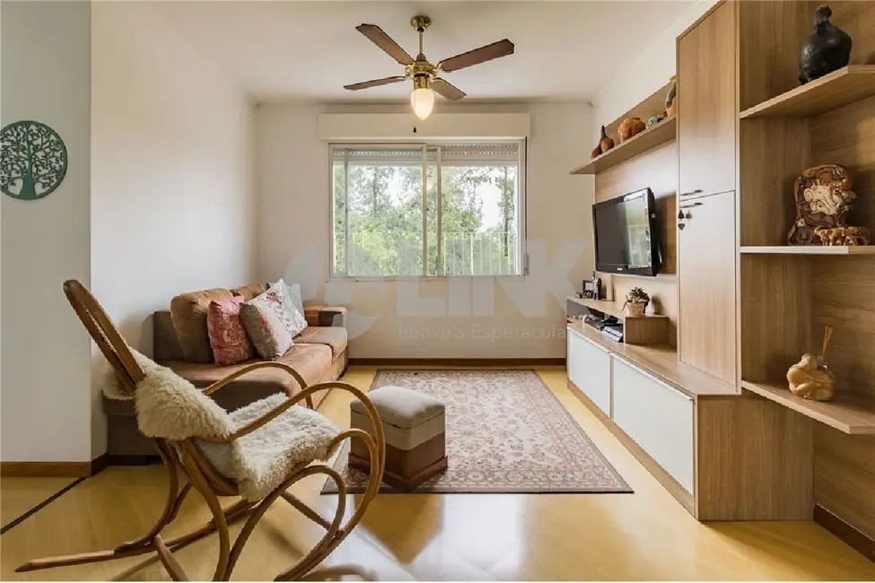 Foto 4 de Apartamento com 3 quartos à venda, 106m2 em São Sebastião, Porto Alegre - RS