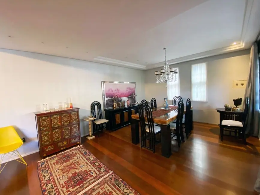 Casa com 3 quartos à venda, 381m2 em Teresópolis, Porto Alegre - RS - imagem 6 Foto 6 de Casa com 3 quartos à venda, 381m2 em Teresópolis, Porto Alegre - RS