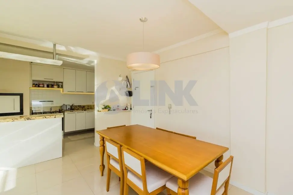 Apartamento com 2 quartos à venda, 79m2 em Vila Ipiranga, Porto Alegre - RS - imagem 7 Foto 7 de Apartamento com 2 quartos à venda, 79m2 em Vila Ipiranga, Porto Alegre - RS