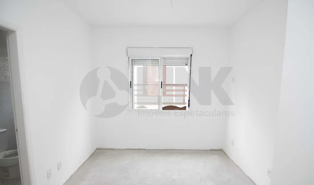 Casa de Condomínio com 3 quartos à venda, 237m2 em Jardim Isabel, Porto Alegre - RS - imagem 9 Foto 9 de Casa de Condomínio com 3 quartos à venda, 237m2 em Jardim Isabel, Porto Alegre - RS