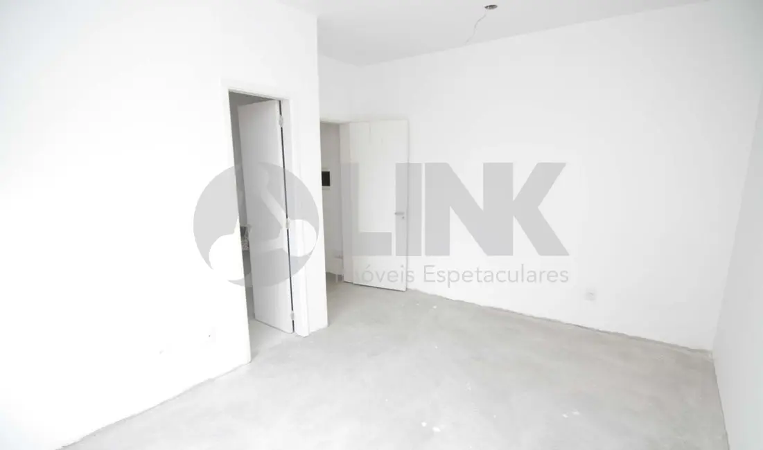 Casa de Condomínio com 3 quartos à venda, 237m2 em Jardim Isabel, Porto Alegre - RS - imagem 6 Foto 6 de Casa de Condomínio com 3 quartos à venda, 237m2 em Jardim Isabel, Porto Alegre - RS