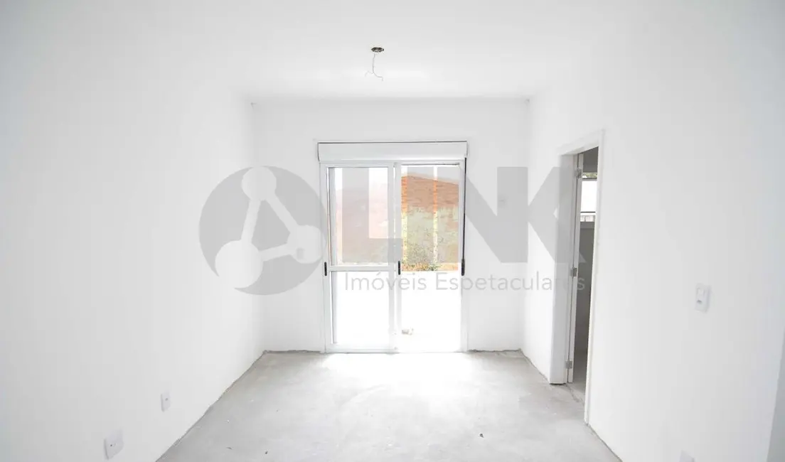 Casa de Condomínio com 3 quartos à venda, 237m2 em Jardim Isabel, Porto Alegre - RS - imagem 3 Foto 3 de Casa de Condomínio com 3 quartos à venda, 237m2 em Jardim Isabel, Porto Alegre - RS