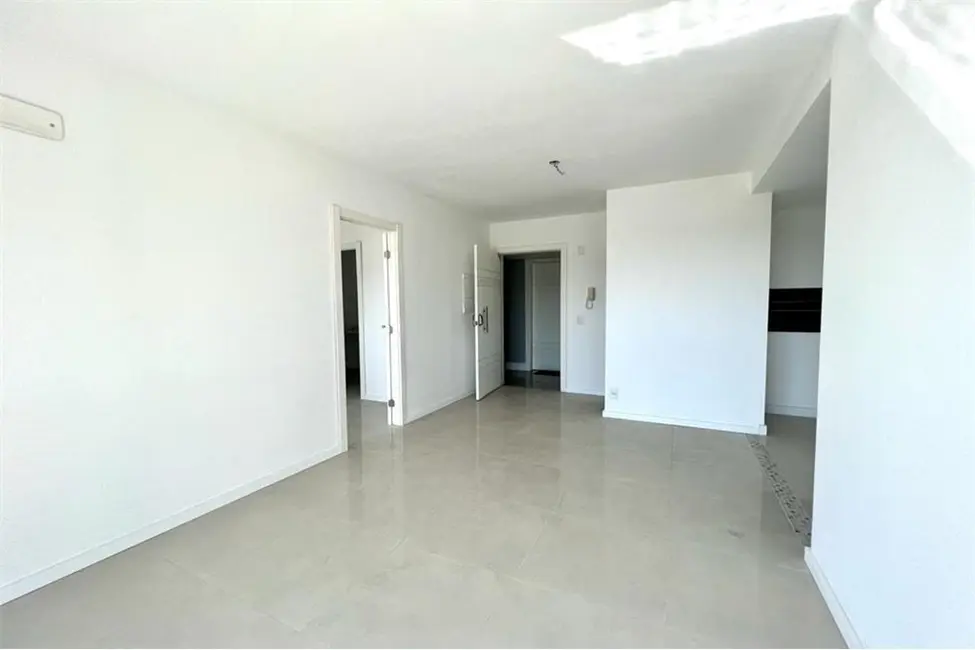 Foto 2 de Apartamento com 1 quarto à venda, 47m2 em Jardim Botânico, Porto Alegre - RS