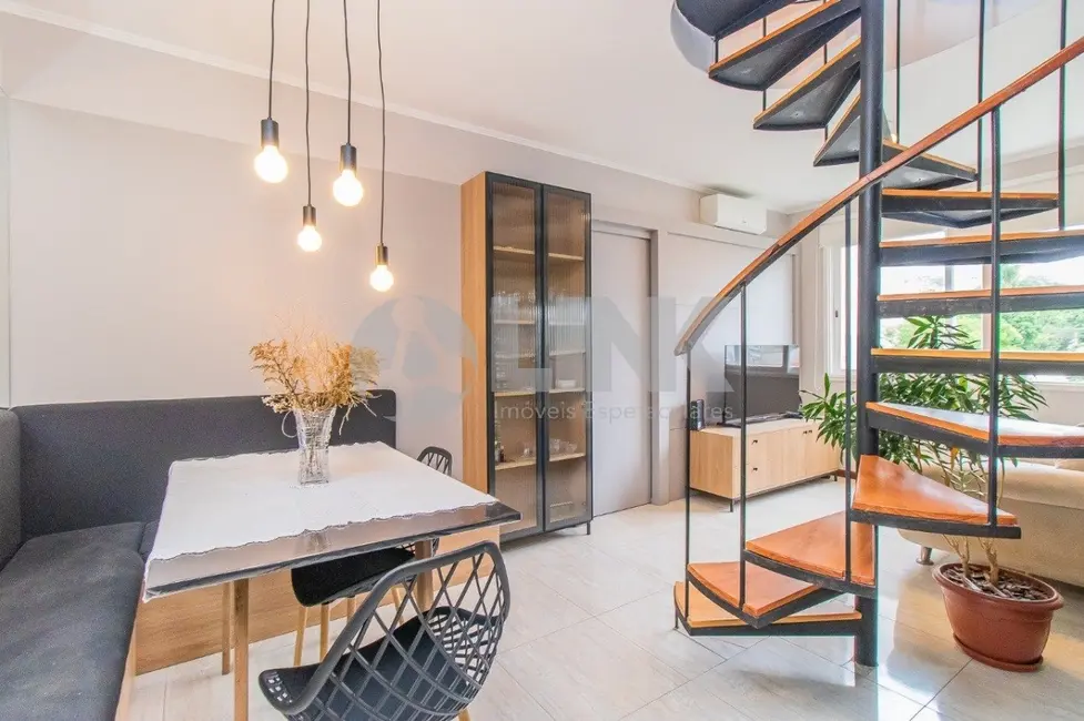 Foto 3 de Apartamento com 2 quartos à venda, 113m2 em Santana, Porto Alegre - RS