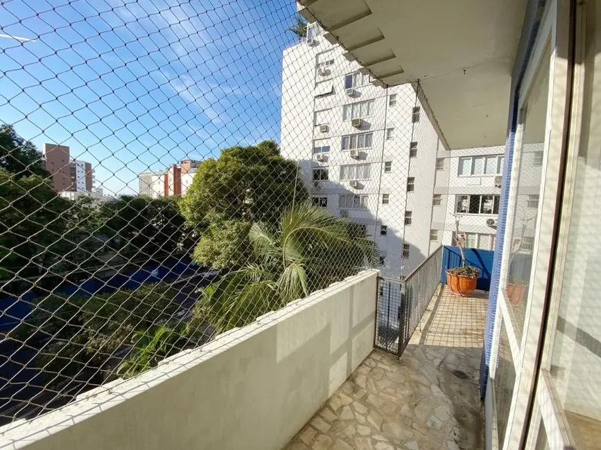 Apartamento com 3 quartos à venda, 195m2 em Moinhos de Vento, Porto Alegre - RS - imagem 4 Foto 4 de Apartamento com 3 quartos à venda, 195m2 em Moinhos de Vento, Porto Alegre - RS