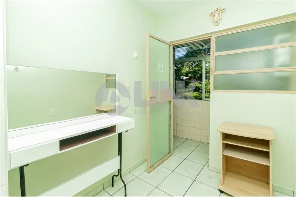Apartamento com 2 quartos à venda, 78m2 em Petrópolis, Porto Alegre - RS - imagem 7 Foto 7 de Apartamento com 2 quartos à venda, 78m2 em Petrópolis, Porto Alegre - RS
