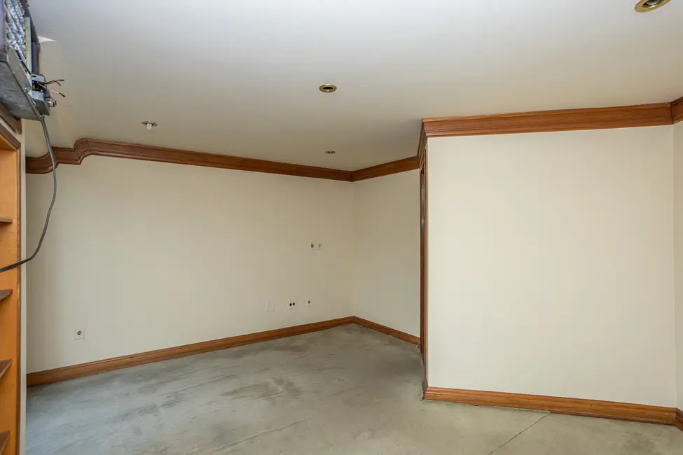 Foto 9 de Sala Comercial à venda, 33m2 em Rio Branco, Porto Alegre - RS