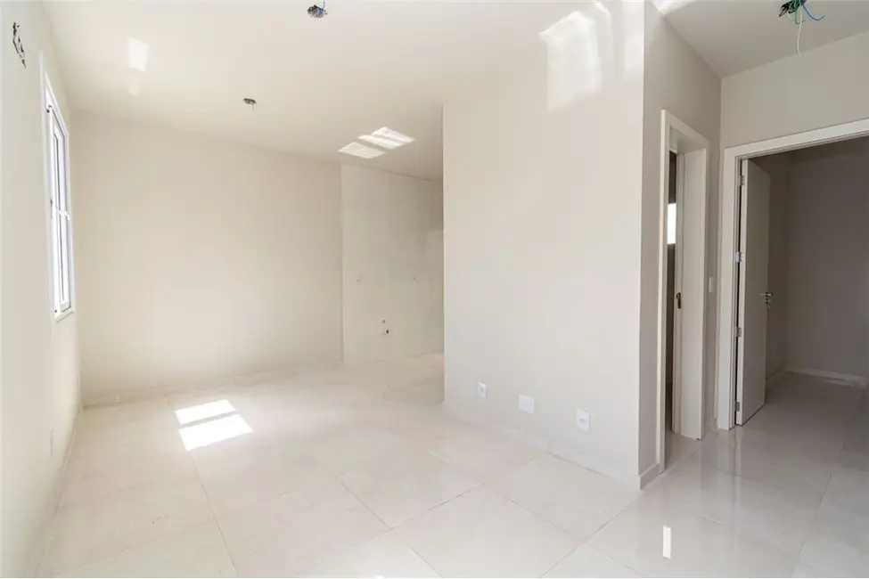 Casa de Condomínio com 2 quartos à venda, 50m2 em Nossa Senhora das Graças, Canoas - RS - imagem 7 Foto 7 de Casa de Condomínio com 2 quartos à venda, 50m2 em Nossa Senhora das Graças, Canoas - RS