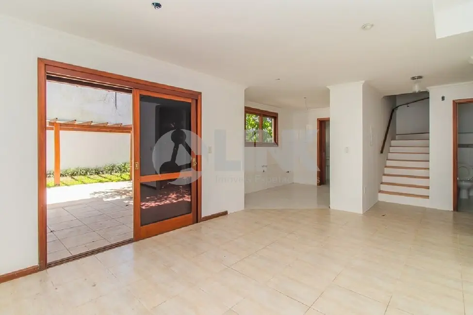 Foto 2 de Casa de Condomínio com 3 quartos à venda, 254m2 em Sarandi, Porto Alegre - RS