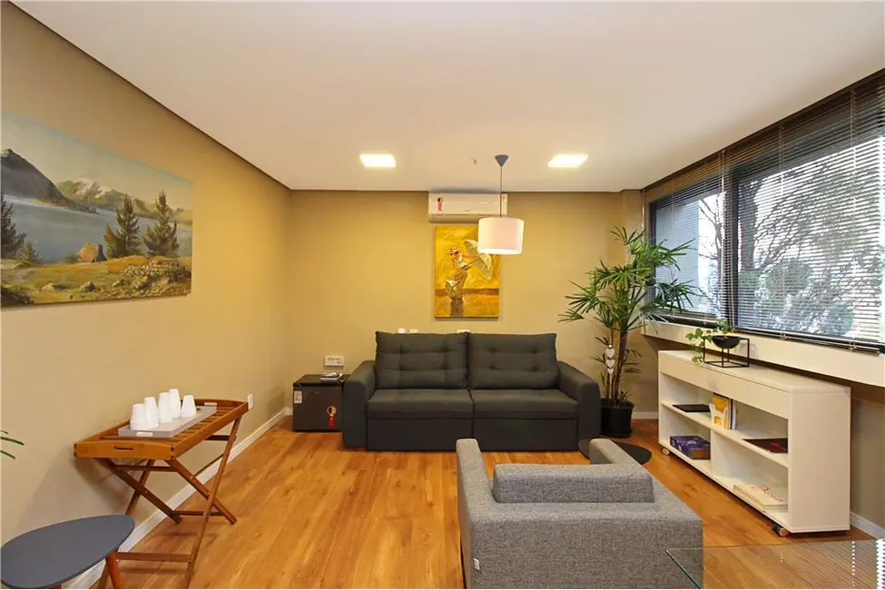 Sala Comercial à venda, 33m2 em Petrópolis, Porto Alegre - RS - imagem 3 Foto 3 de Sala Comercial à venda, 33m2 em Petrópolis, Porto Alegre - RS