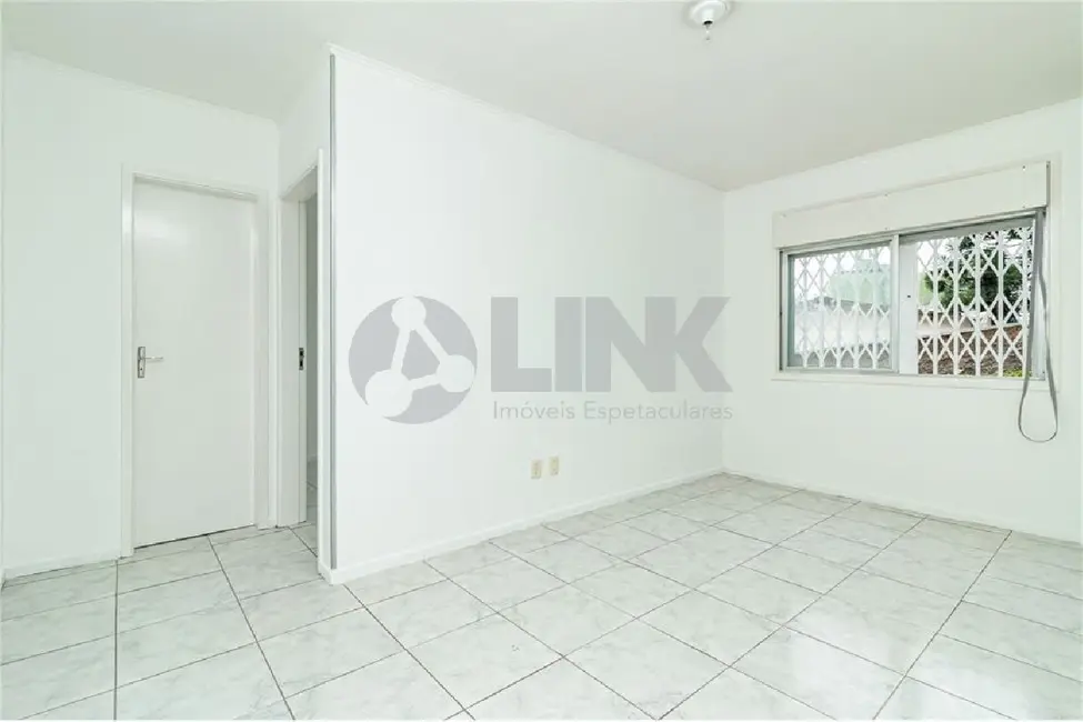 Foto 1 de Apartamento com 1 quarto à venda, 39m2 em Passo da Areia, Porto Alegre - RS