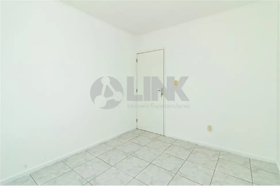 Foto 9 de Apartamento com 1 quarto à venda, 39m2 em Passo da Areia, Porto Alegre - RS