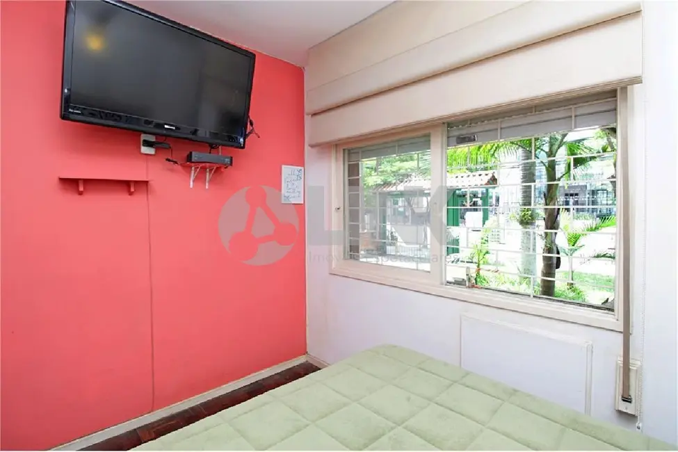 Foto 9 de Apartamento com 2 quartos à venda, 73m2 em Auxiliadora, Porto Alegre - RS