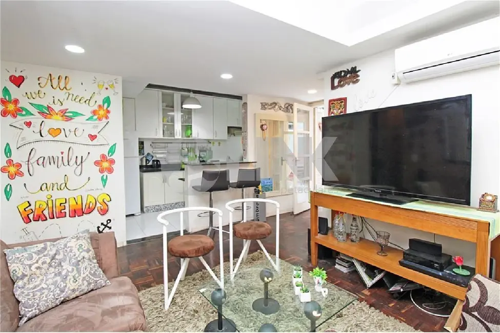 Foto 2 de Apartamento com 2 quartos à venda, 73m2 em Auxiliadora, Porto Alegre - RS