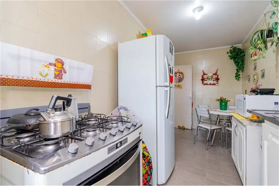 Foto 6 de Apartamento com 3 quartos à venda, 88m2 em Jardim Itu, Porto Alegre - RS