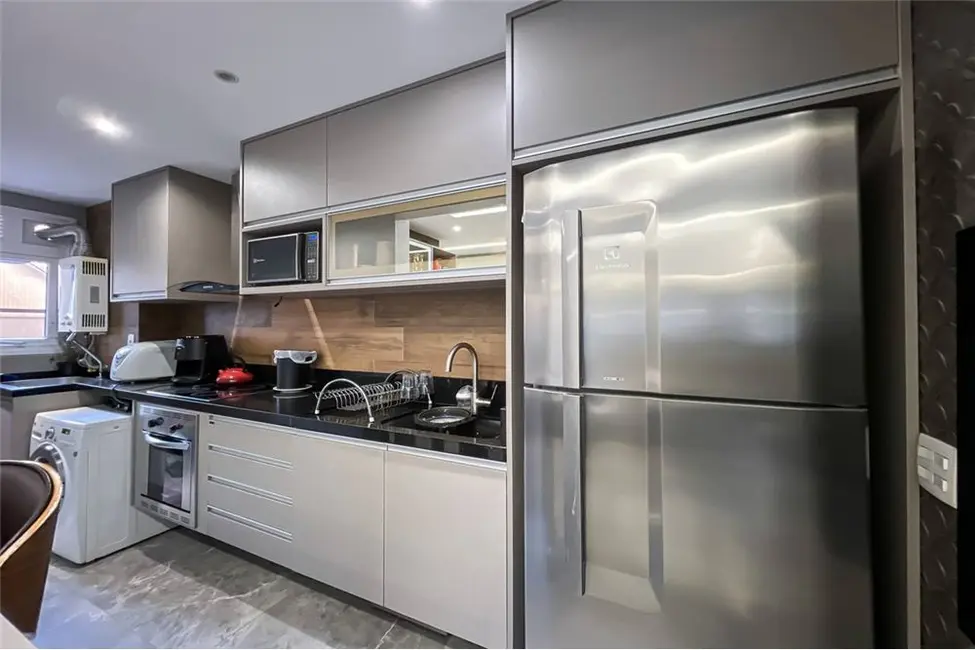 Apartamento com 3 quartos à venda, 165m2 em Canoas - RS - imagem 8 Foto 8 de Apartamento com 3 quartos à venda, 165m2 em Canoas - RS