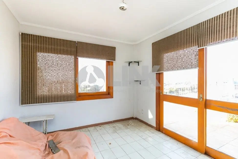 Apartamento com 2 quartos à venda, 152m2 em Menino Deus, Porto Alegre - RS - imagem 7 Foto 7 de Apartamento com 2 quartos à venda, 152m2 em Menino Deus, Porto Alegre - RS