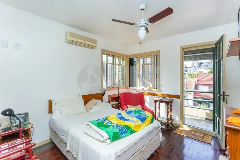 Apartamento com 2 quartos à venda, 83m2 em Menino Deus, Porto Alegre - RS - imagem 5 Foto 5 de Apartamento com 2 quartos à venda, 83m2 em Menino Deus, Porto Alegre - RS