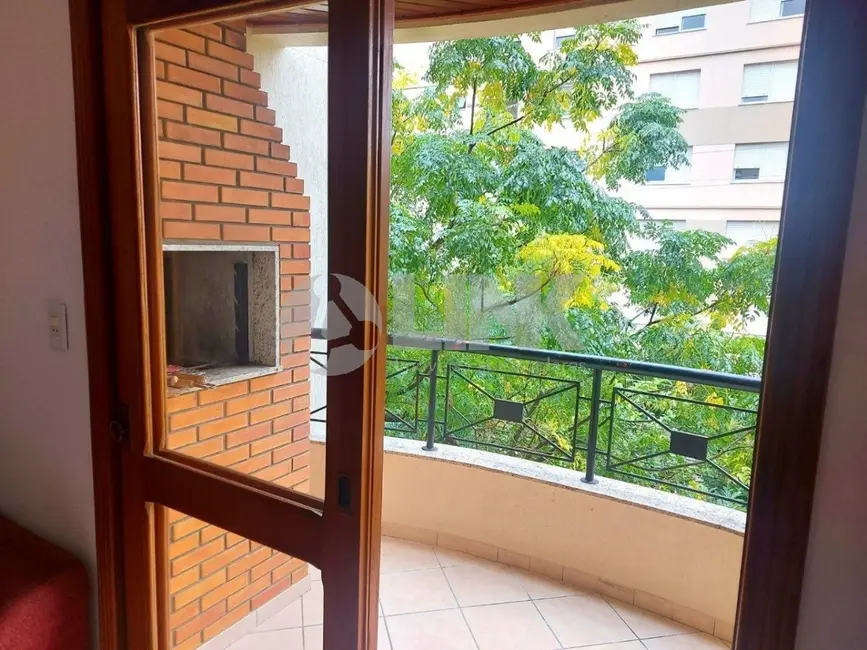 Foto 2 de Apartamento com 2 quartos à venda, 88m2 em Menino Deus, Porto Alegre - RS