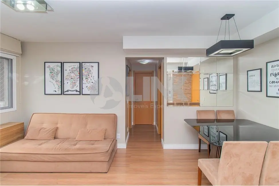 Apartamento com 2 quartos à venda, 59m2 em Teresópolis, Porto Alegre - RS - imagem 3 Foto 3 de Apartamento com 2 quartos à venda, 59m2 em Teresópolis, Porto Alegre - RS