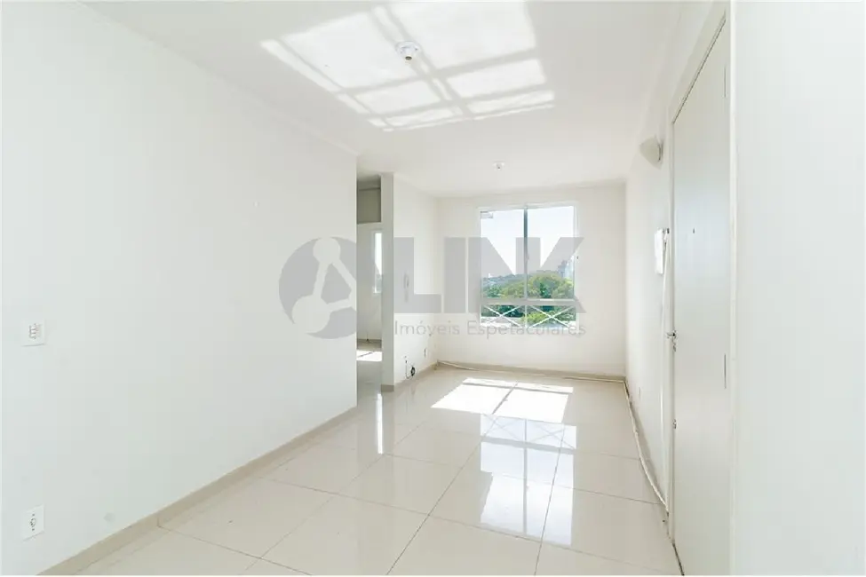 Foto 2 de Apartamento com 2 quartos à venda, 43m2 em Morro Santana, Porto Alegre - RS