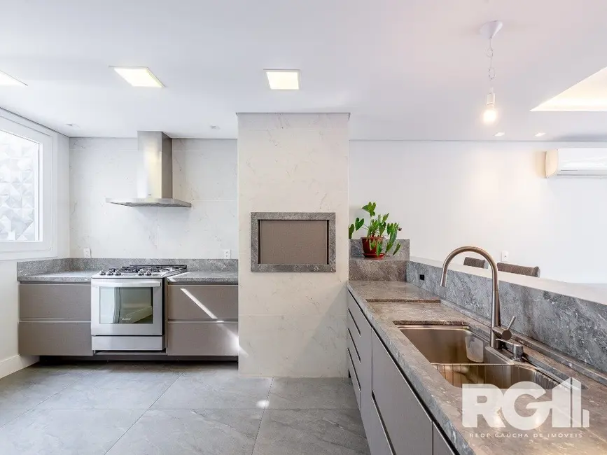 Foto 6 de Casa com 3 quartos à venda, 400m2 em Três Figueiras, Porto Alegre - RS