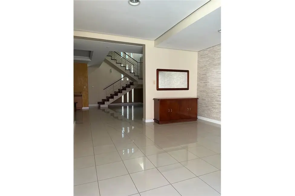 Foto 3 de Casa com 4 quartos à venda, 330m2 em Nonoai, Porto Alegre - RS