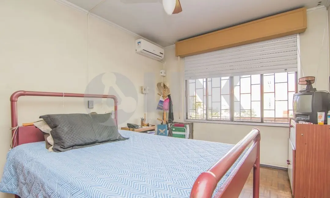 Foto 4 de Prédio Inteiro com 4 quartos à venda, 349m2 em São Sebastião, Porto Alegre - RS