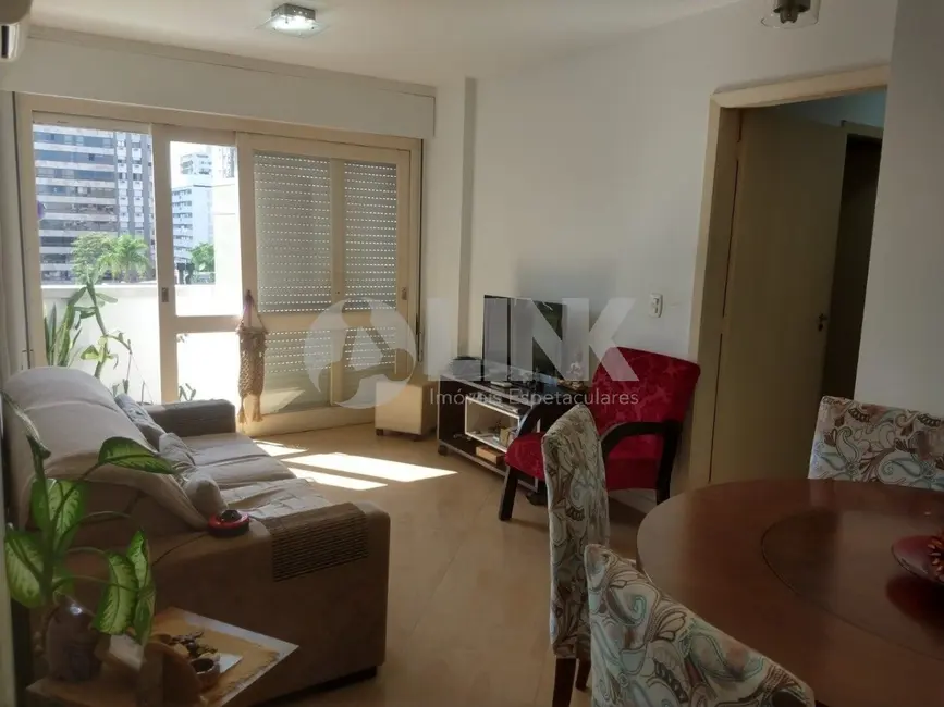 Foto 2 de Apartamento com 2 quartos à venda, 76m2 em Menino Deus, Porto Alegre - RS