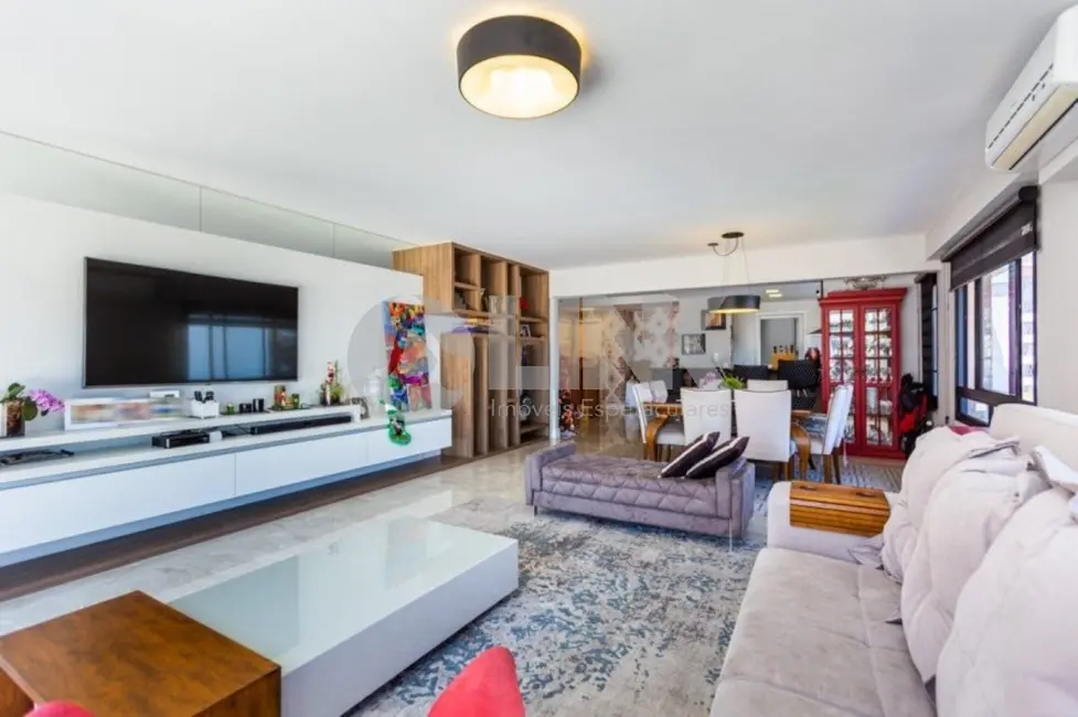 Foto 2 de Apartamento com 3 quartos à venda, 385m2 em Chácara das Pedras, Porto Alegre - RS