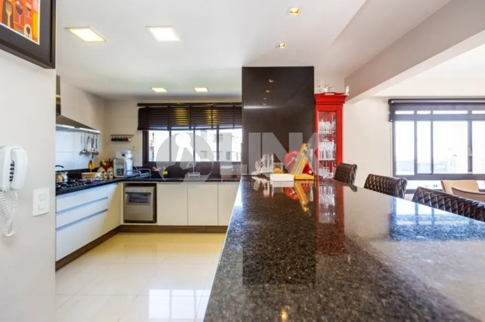 Foto 6 de Apartamento com 3 quartos à venda, 385m2 em Chácara das Pedras, Porto Alegre - RS