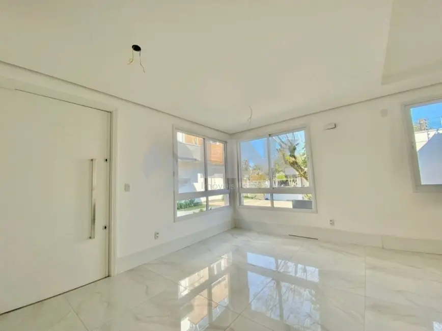 Foto 3 de Casa de Condomínio com 3 quartos à venda, 154m2 em Vila Assunção, Porto Alegre - RS