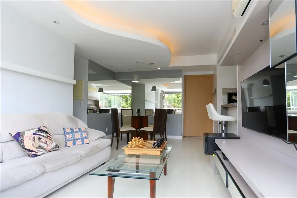 Foto 6 de Apartamento com 2 quartos à venda, 69m2 em Jardim Lindóia, Porto Alegre - RS