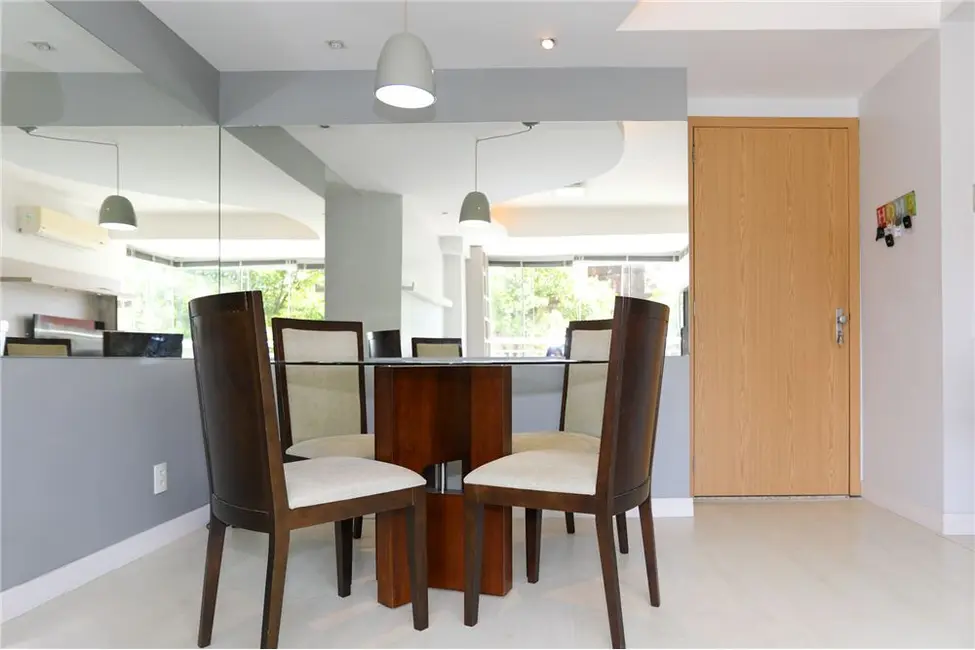 Foto 8 de Apartamento com 2 quartos à venda, 69m2 em Jardim Lindóia, Porto Alegre - RS