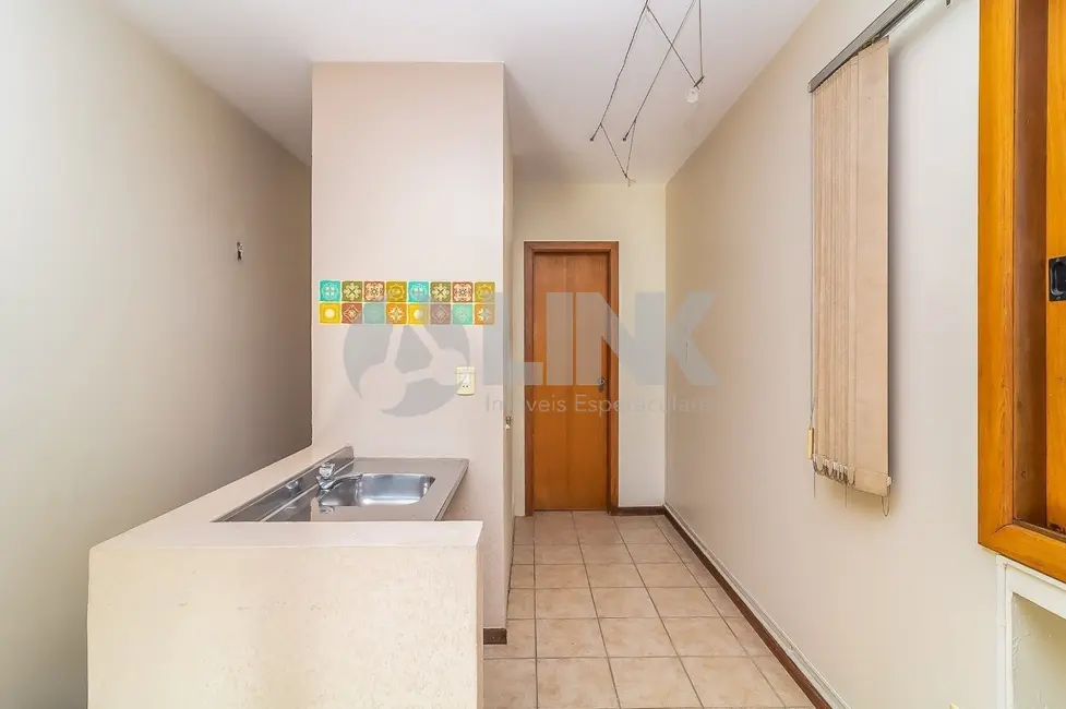 Foto 9 de Apartamento com 2 quartos à venda, 135m2 em Petrópolis, Porto Alegre - RS