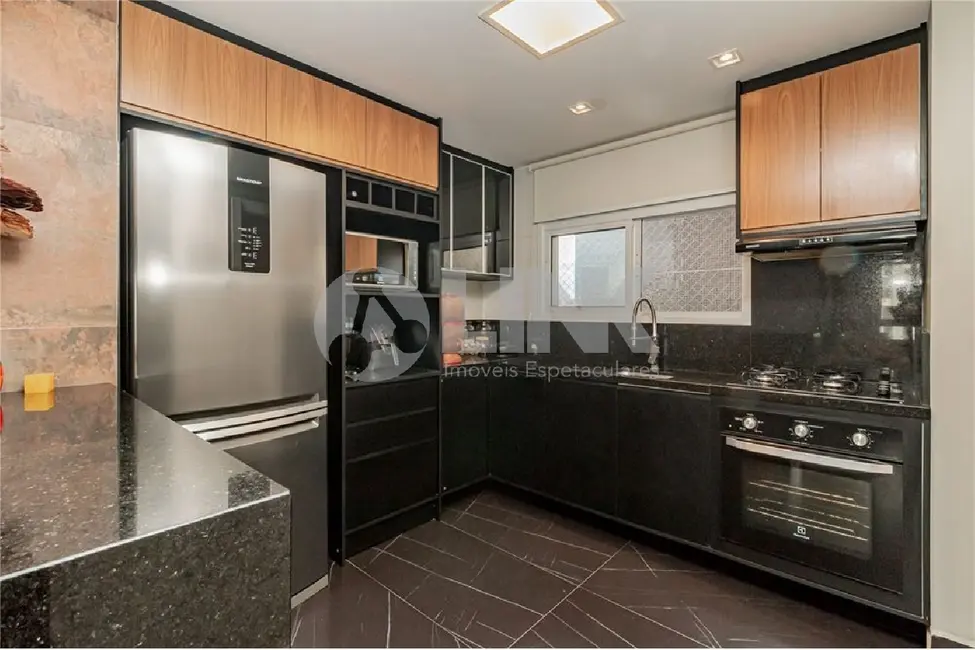 Foto 6 de Apartamento com 3 quartos à venda, 102m2 em Jardim do Salso, Porto Alegre - RS