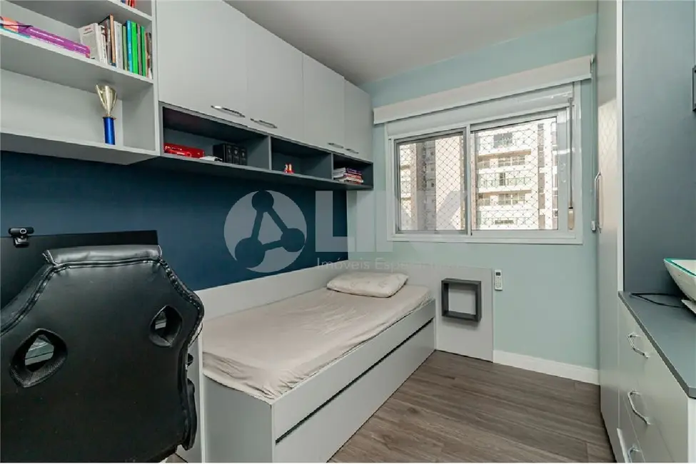 Foto 9 de Apartamento com 3 quartos à venda, 102m2 em Jardim do Salso, Porto Alegre - RS