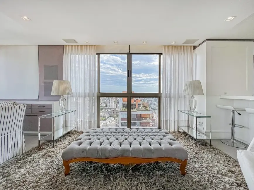 Foto 2 de Apartamento com 3 quartos à venda, 120m2 em Petrópolis, Porto Alegre - RS