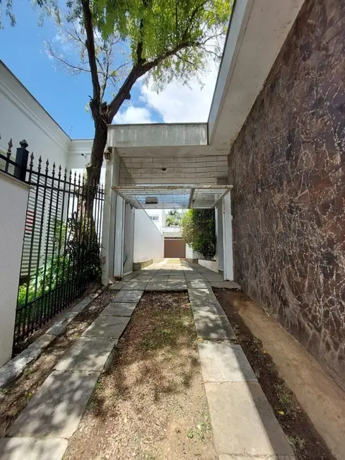 Casa com 2 quartos à venda, 142m2 em Três Figueiras, Porto Alegre - RS - imagem 9 Foto 9 de Casa com 2 quartos à venda, 142m2 em Três Figueiras, Porto Alegre - RS