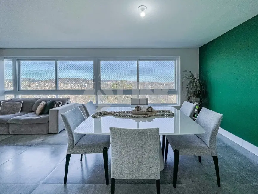 Foto 9 de Apartamento com 4 quartos à venda, 204m2 em Rio Branco, Porto Alegre - RS