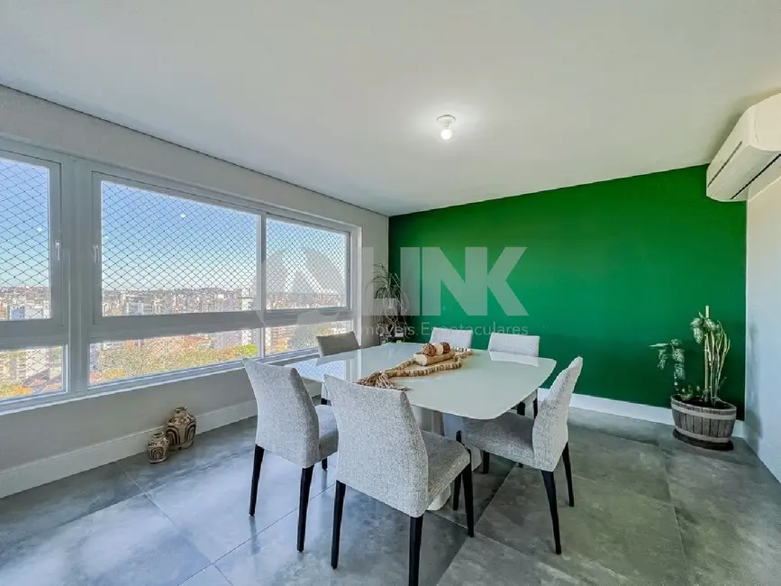 Foto 8 de Apartamento com 4 quartos à venda, 204m2 em Rio Branco, Porto Alegre - RS